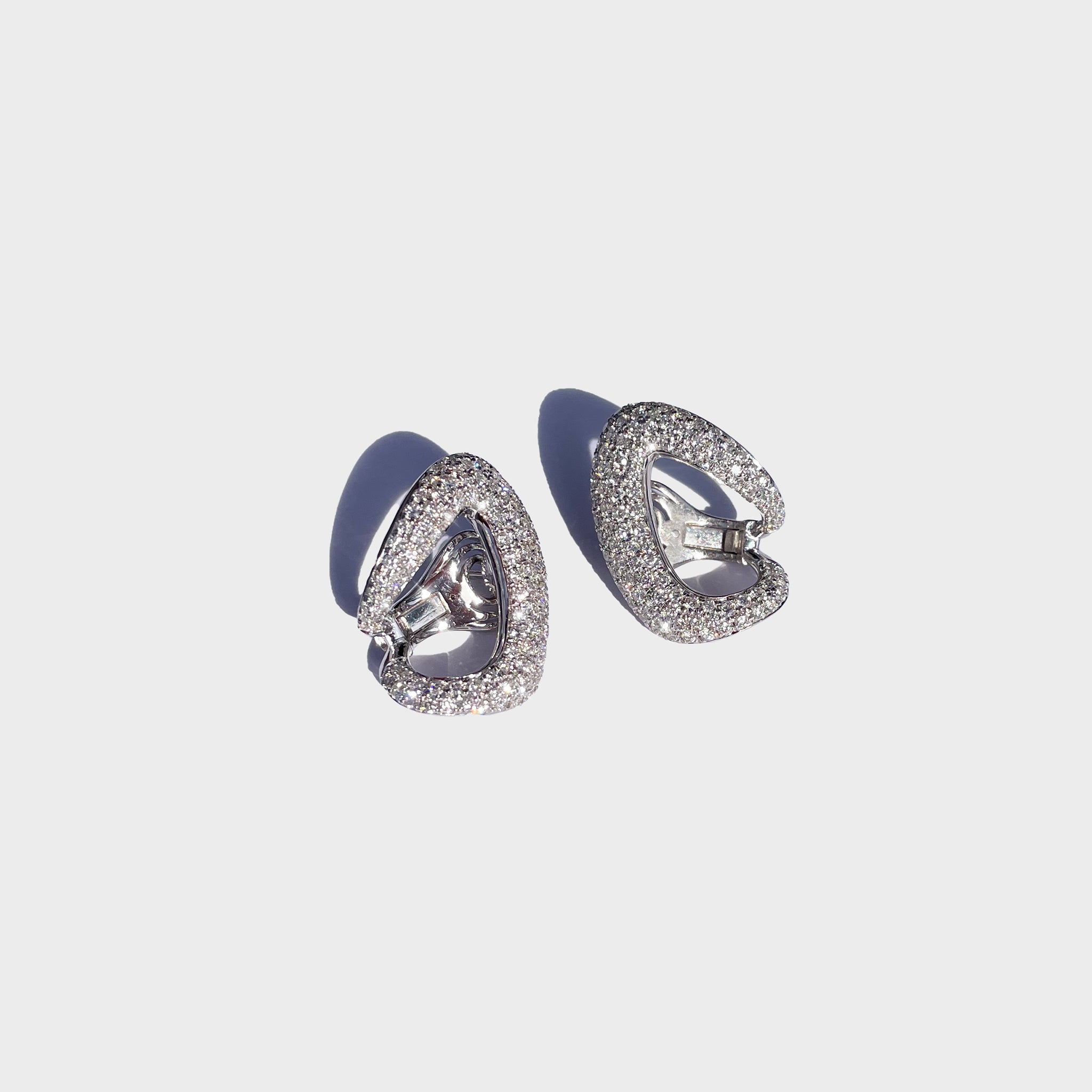 Maria Curved Earrings