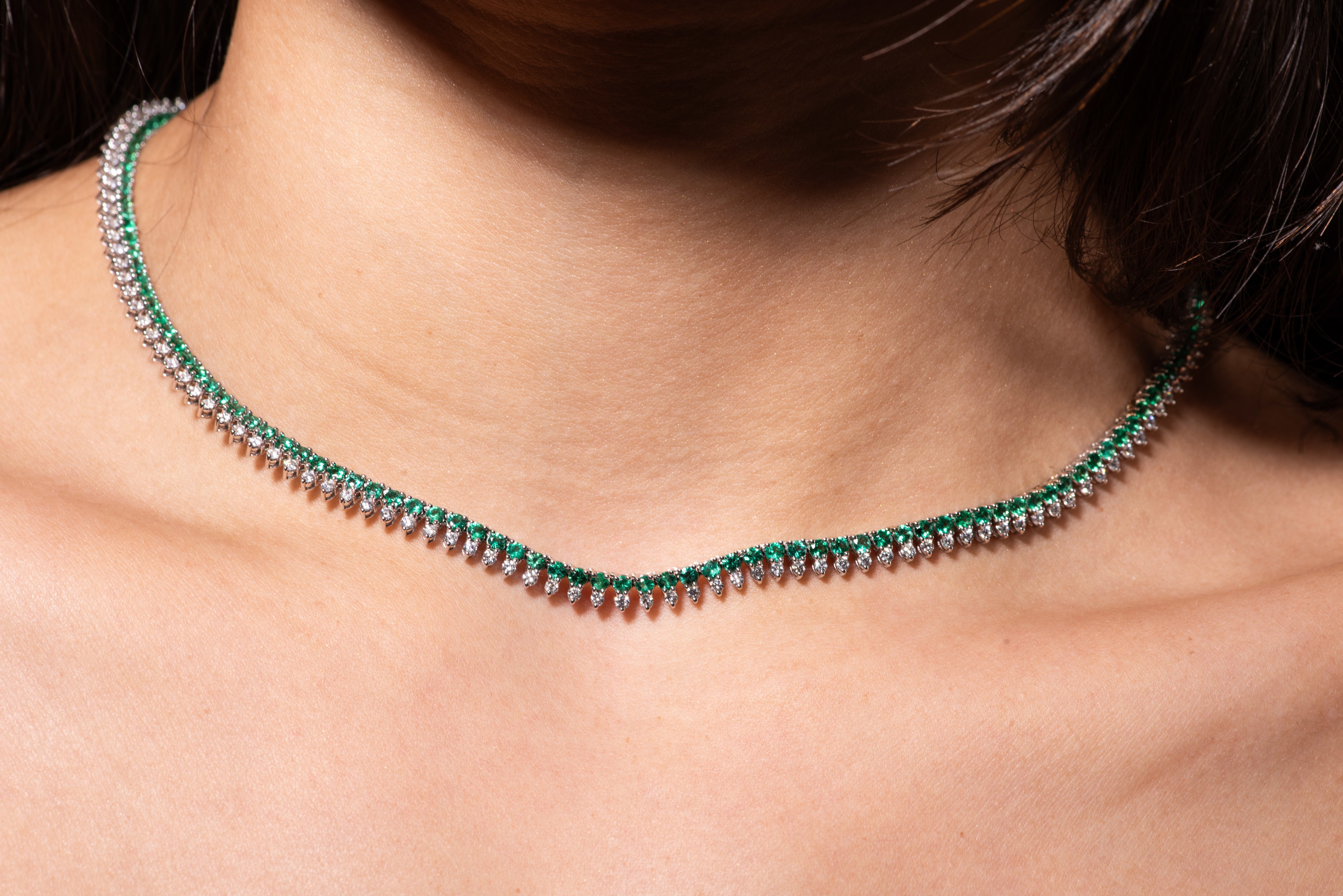 Emerald Shaker Necklace